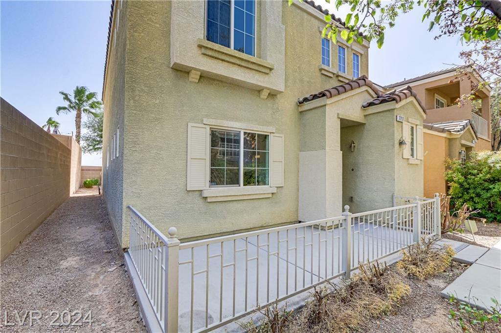 Property Photo:  7717 Chandelier Ct  NV 89149 