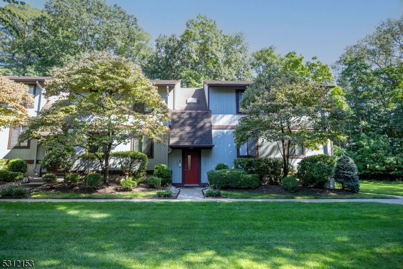 Property Photo:  50 Rock Rd B14  NJ 07506 