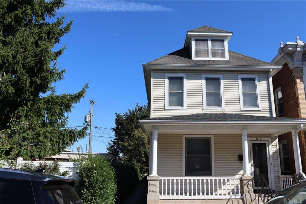 Property Photo:  1611 Ferry Street  PA 18042 