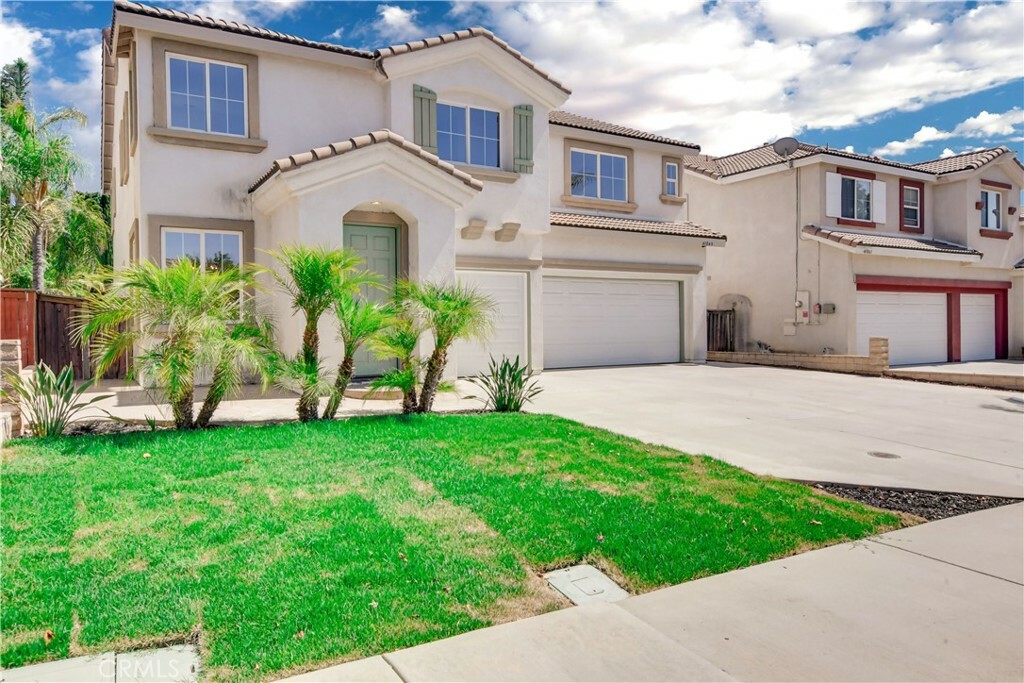 Property Photo:  41049 Engelmann Oak Street  CA 92562 