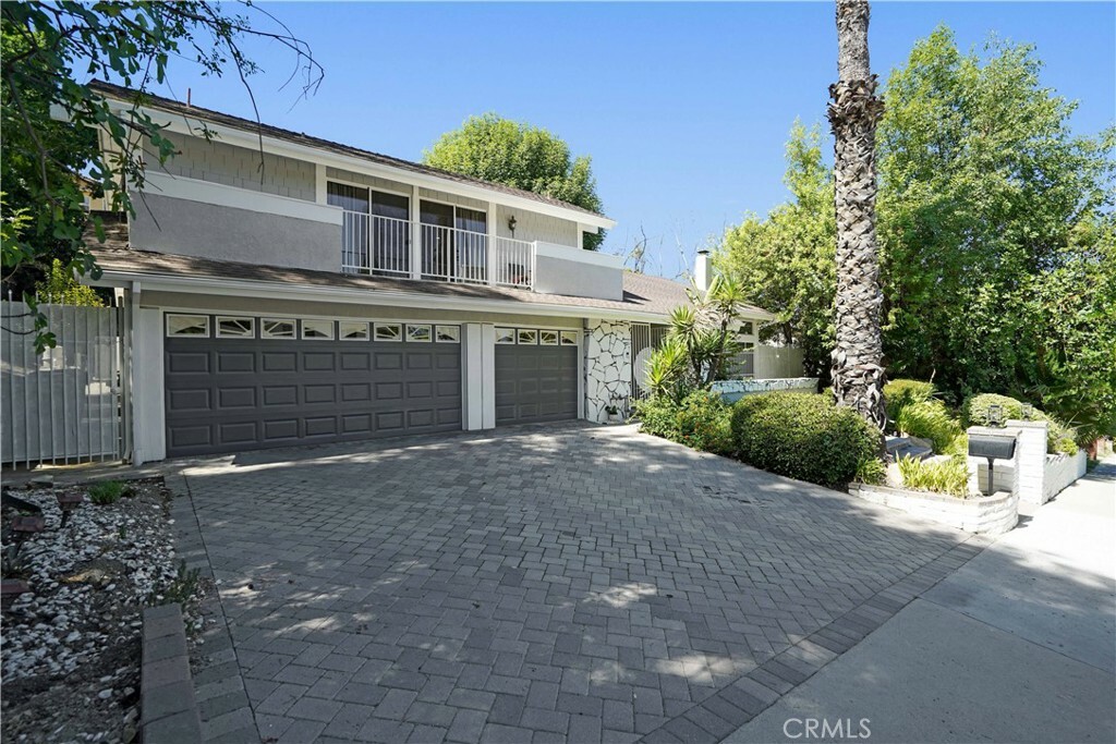 Property Photo:  4623 Winnetka Avenue  CA 91364 