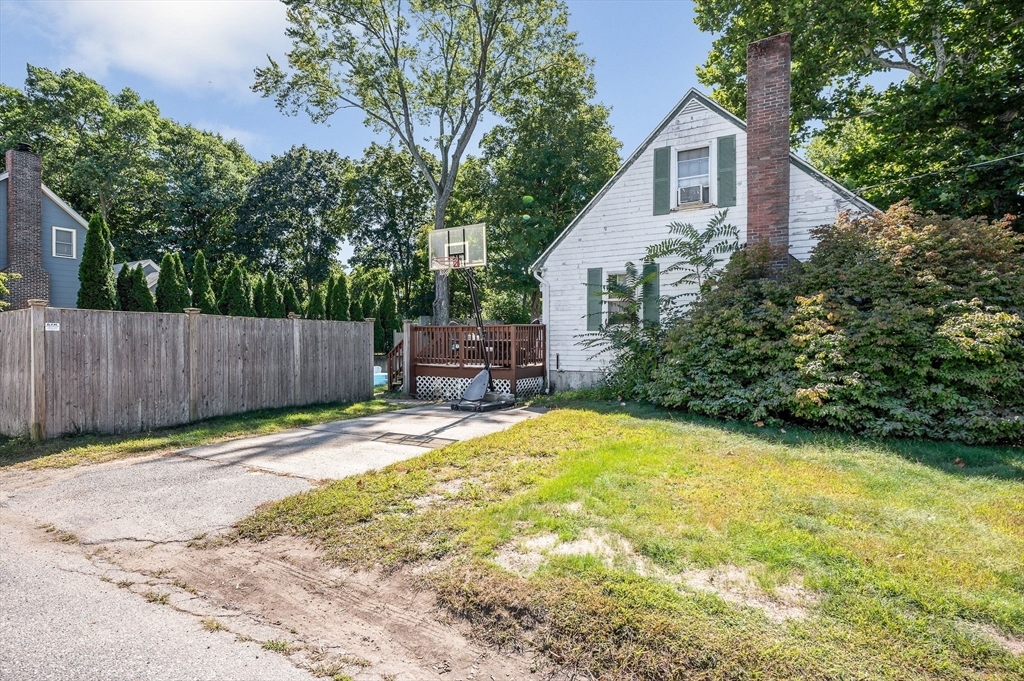 Property Photo:  71 Middlesex Ave  MA 01887 