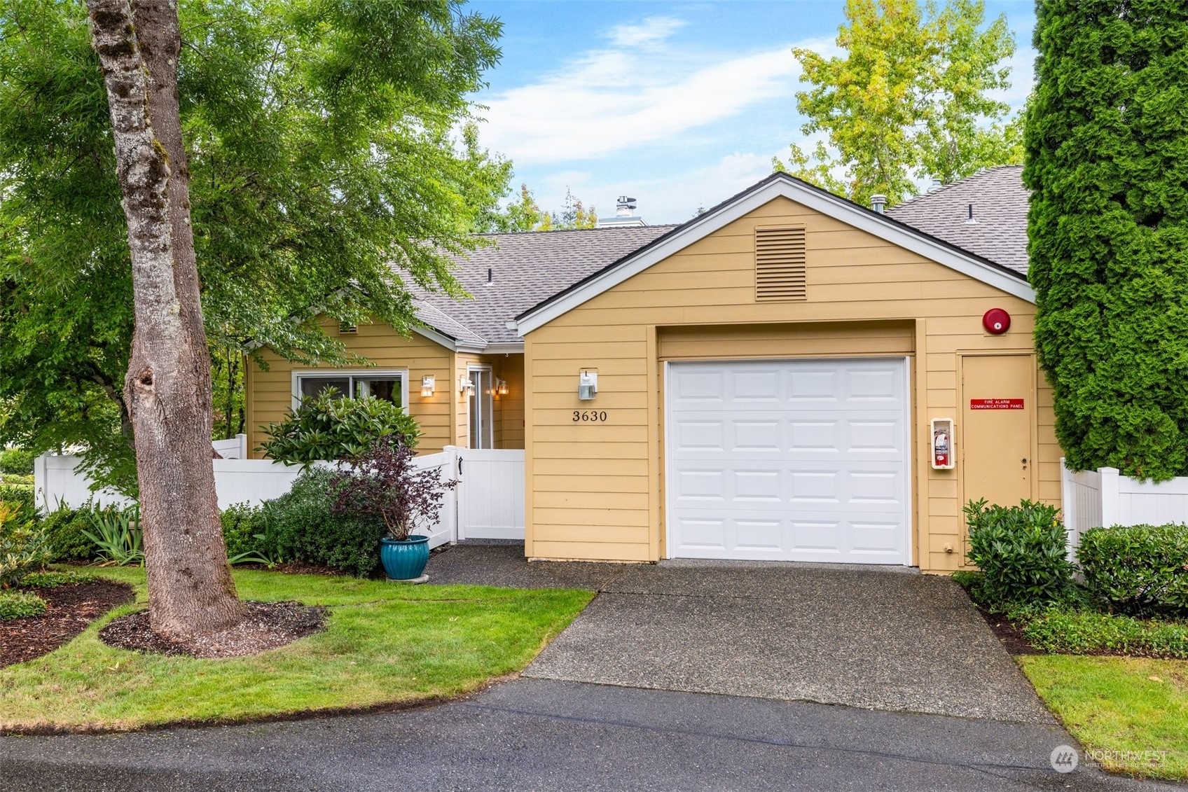 3630 224th Place SE 2313  Issaquah WA 98029 photo