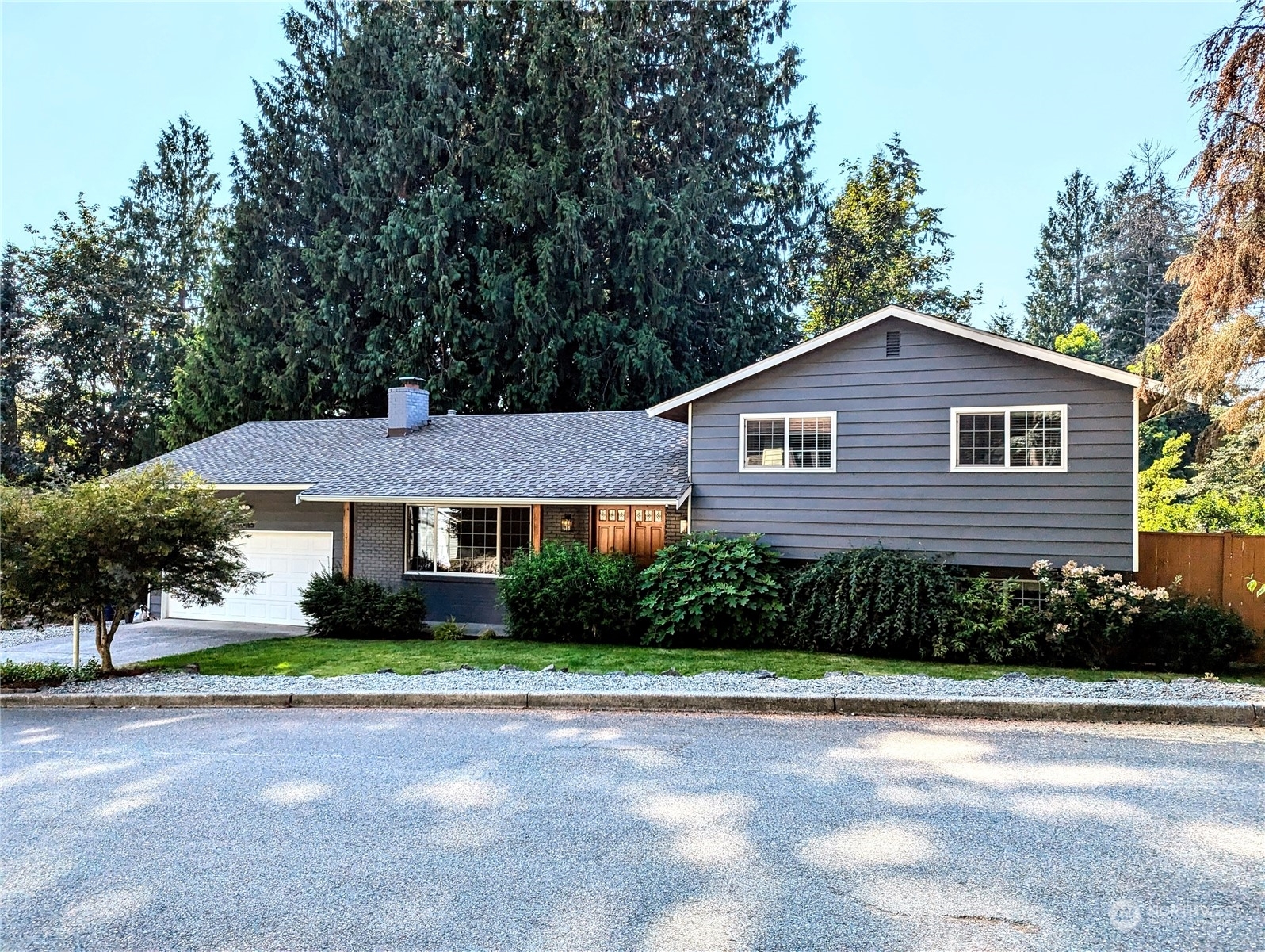 Property Photo:  19415 36th Court NE  WA 98155 