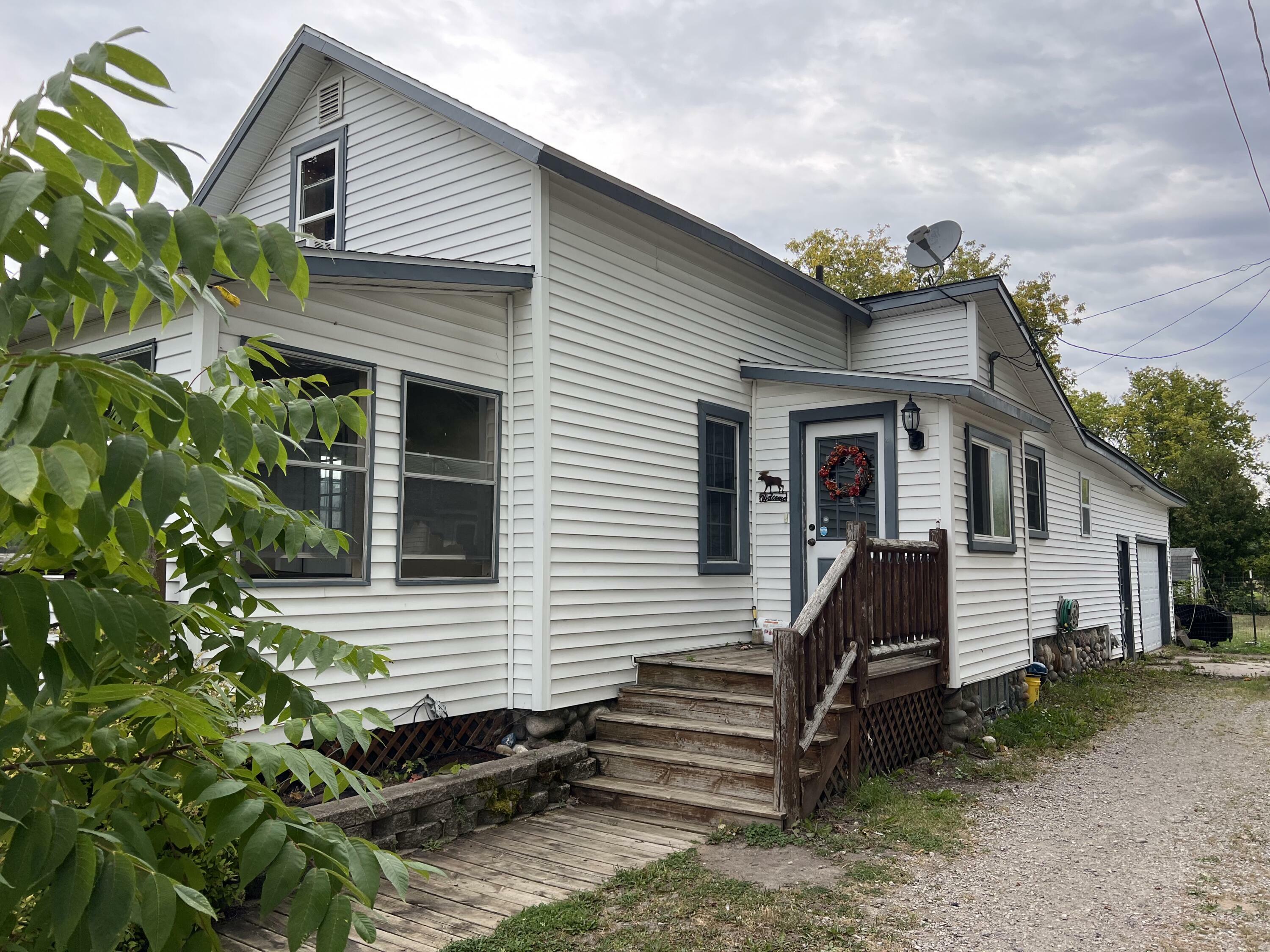 Property Photo:  611 Third Street  MI 49721 