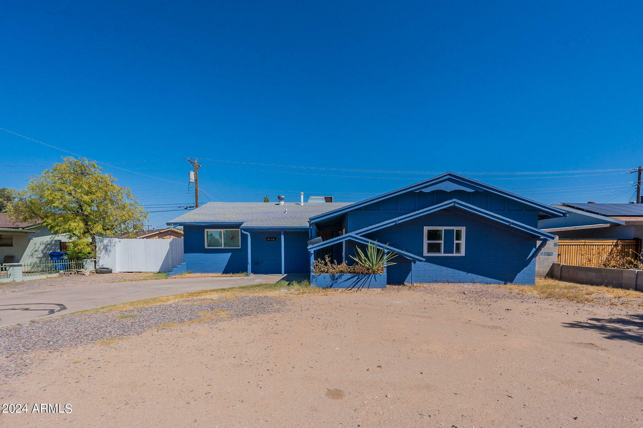 Property Photo:  3115 N 55th Avenue  AZ 85031 