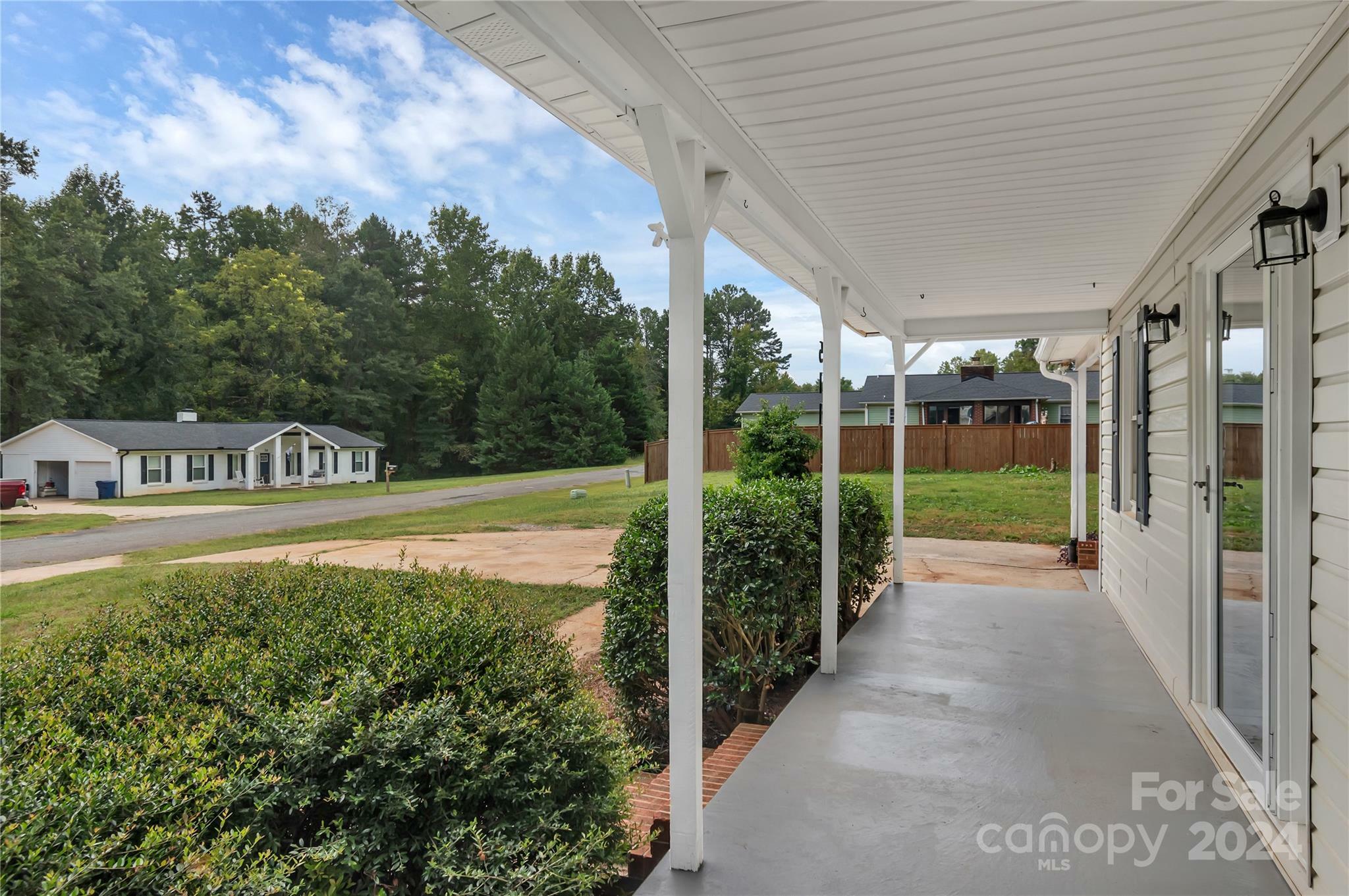 Property Photo:  511 Colorado Trail  NC 28092 