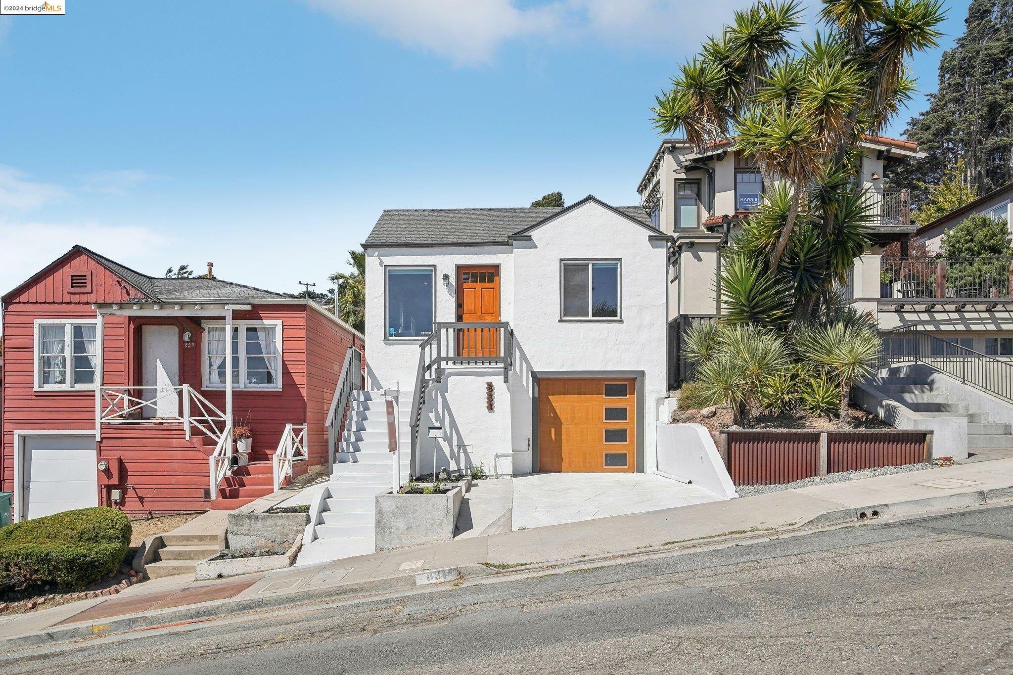 Property Photo:  831 Solano Ave  CA 94706 