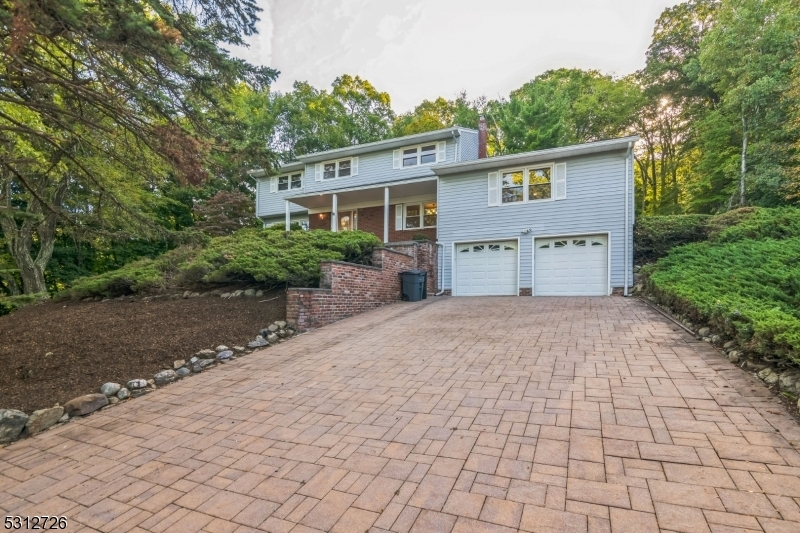 Property Photo:  43 Wolfe Dr  NJ 07465 