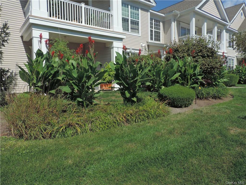 Property Photo:  907 Saratoga Lane  NY 12524 