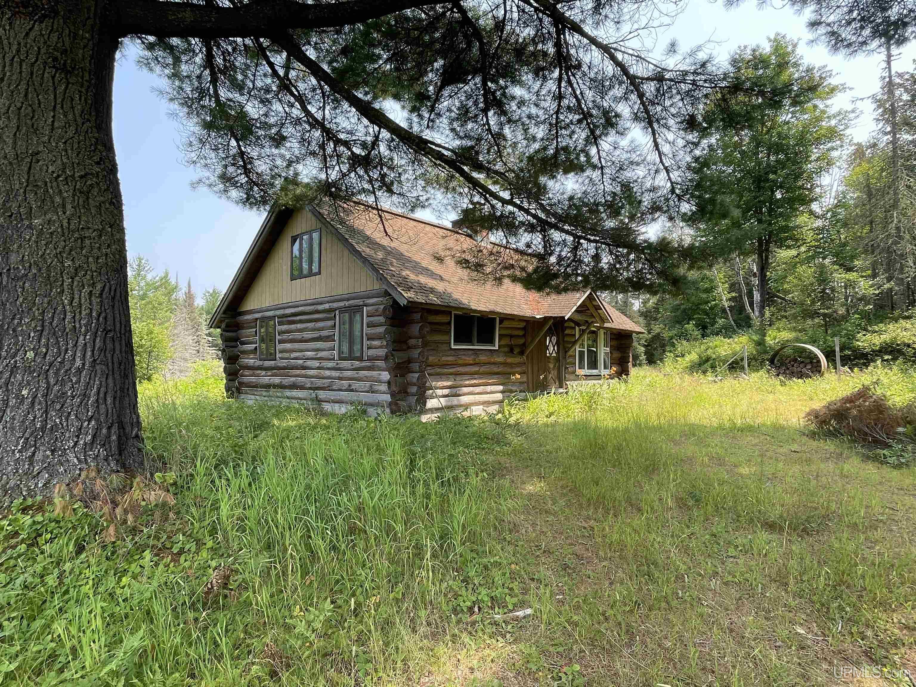 Property Photo: 26497 US 41 Road MI 49919
