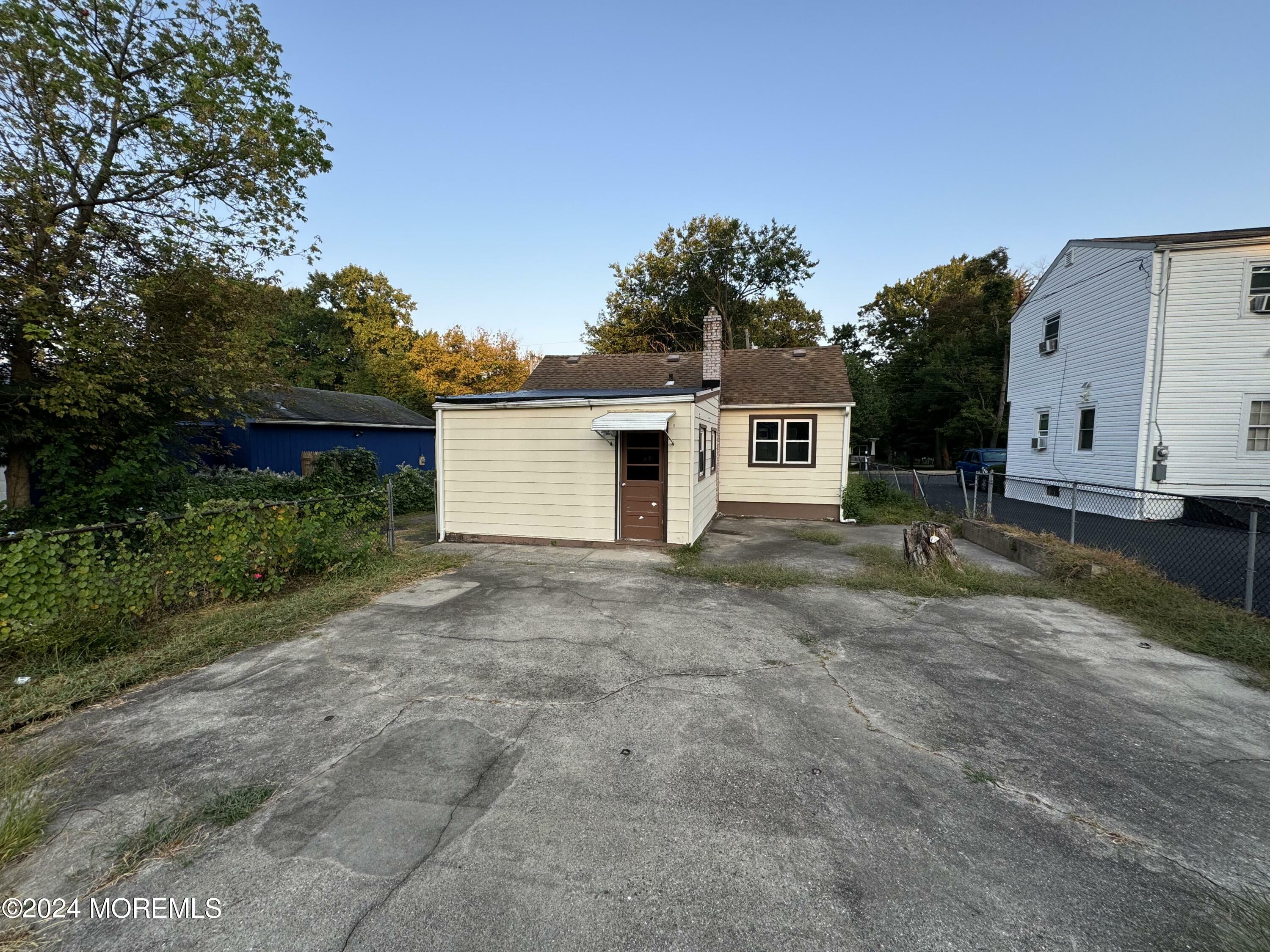 Property Photo:  769 Cliffwood Avenue  NJ 07735 