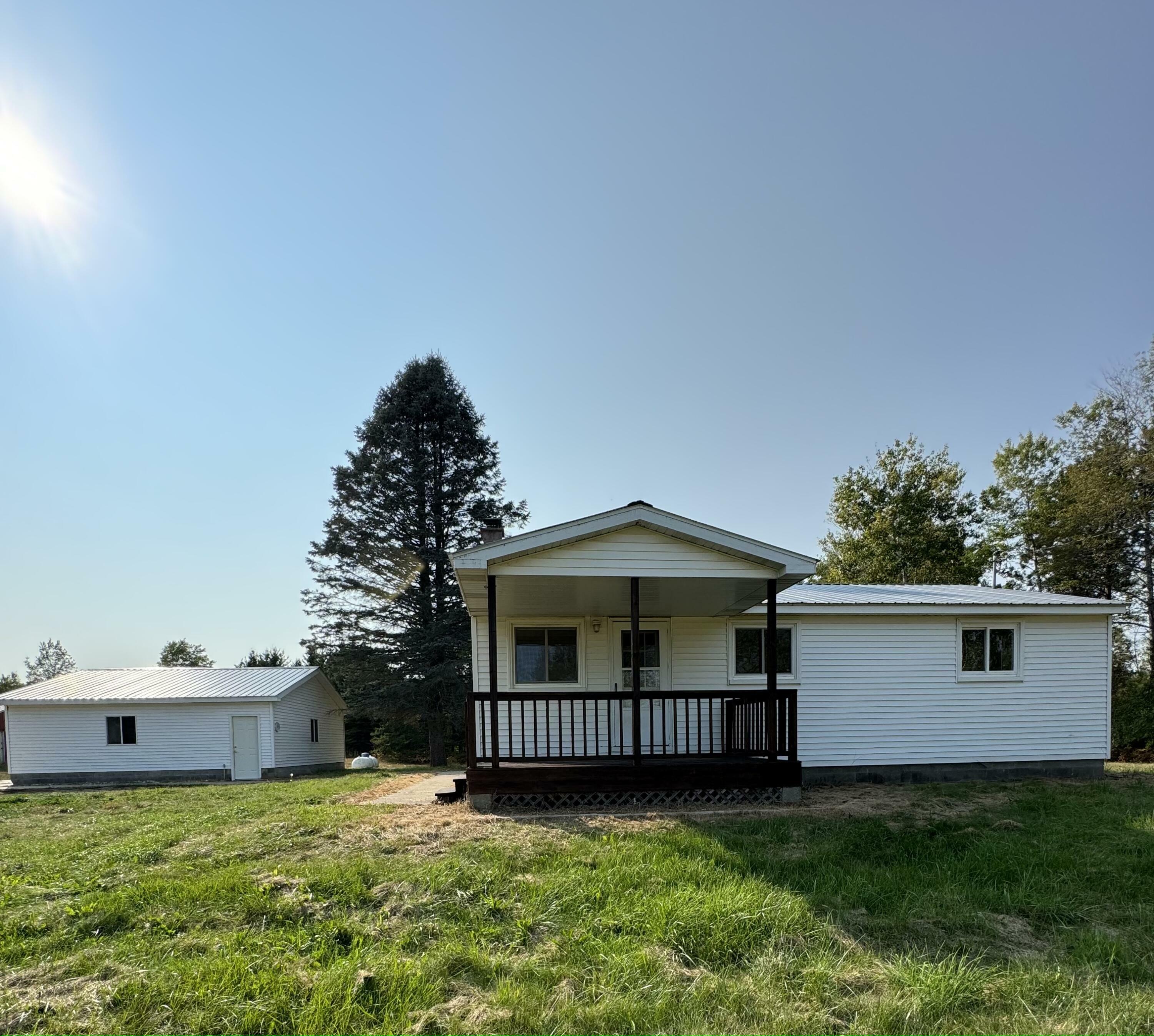 Property Photo:  5222 Leckrone Road  MI 49619 