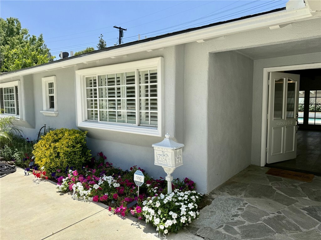 Property Photo: 23172 Gainford Street CA 91364