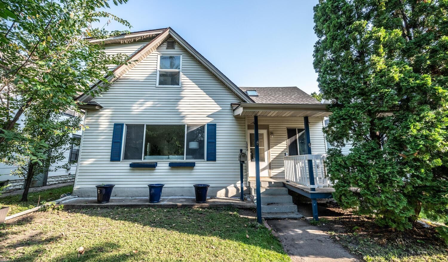 Property Photo:  1383 Sherburne Avenue  MN 55104 