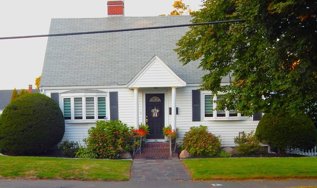 Property Photo:  74 York Rd  MA 01904 