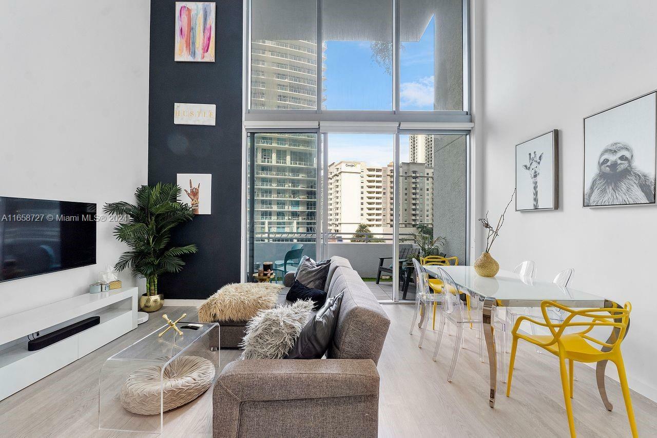 Property Photo:  1050 Brickell Ave 420  FL 33131 