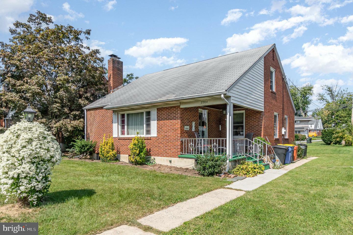 Property Photo:  2204 Yale Avenue  PA 17011 