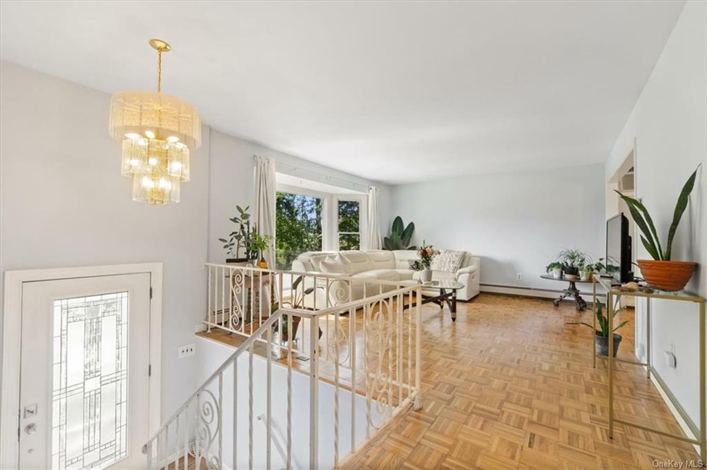 Property Photo:  109 Vista Terrace S  NY 10541 