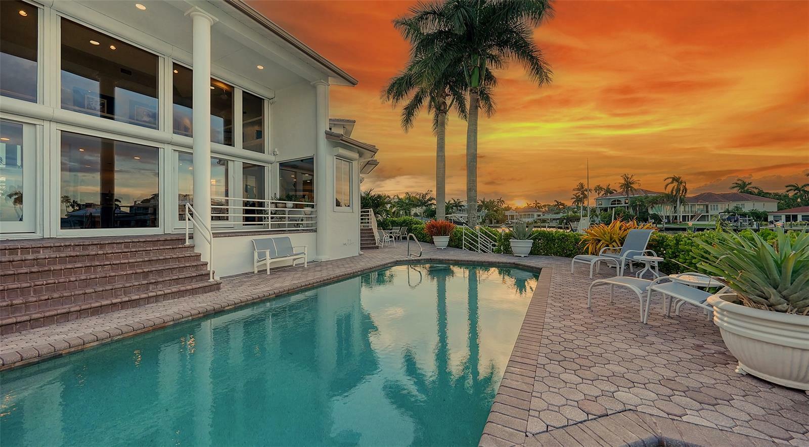 Property Photo: 495 McKinley Drive FL 34236