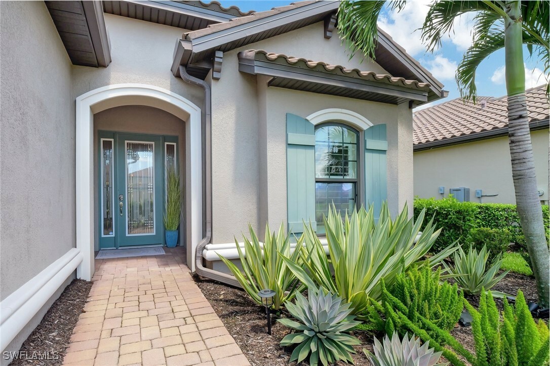 Property Photo:  8558 Maggiore Court  FL 34114 