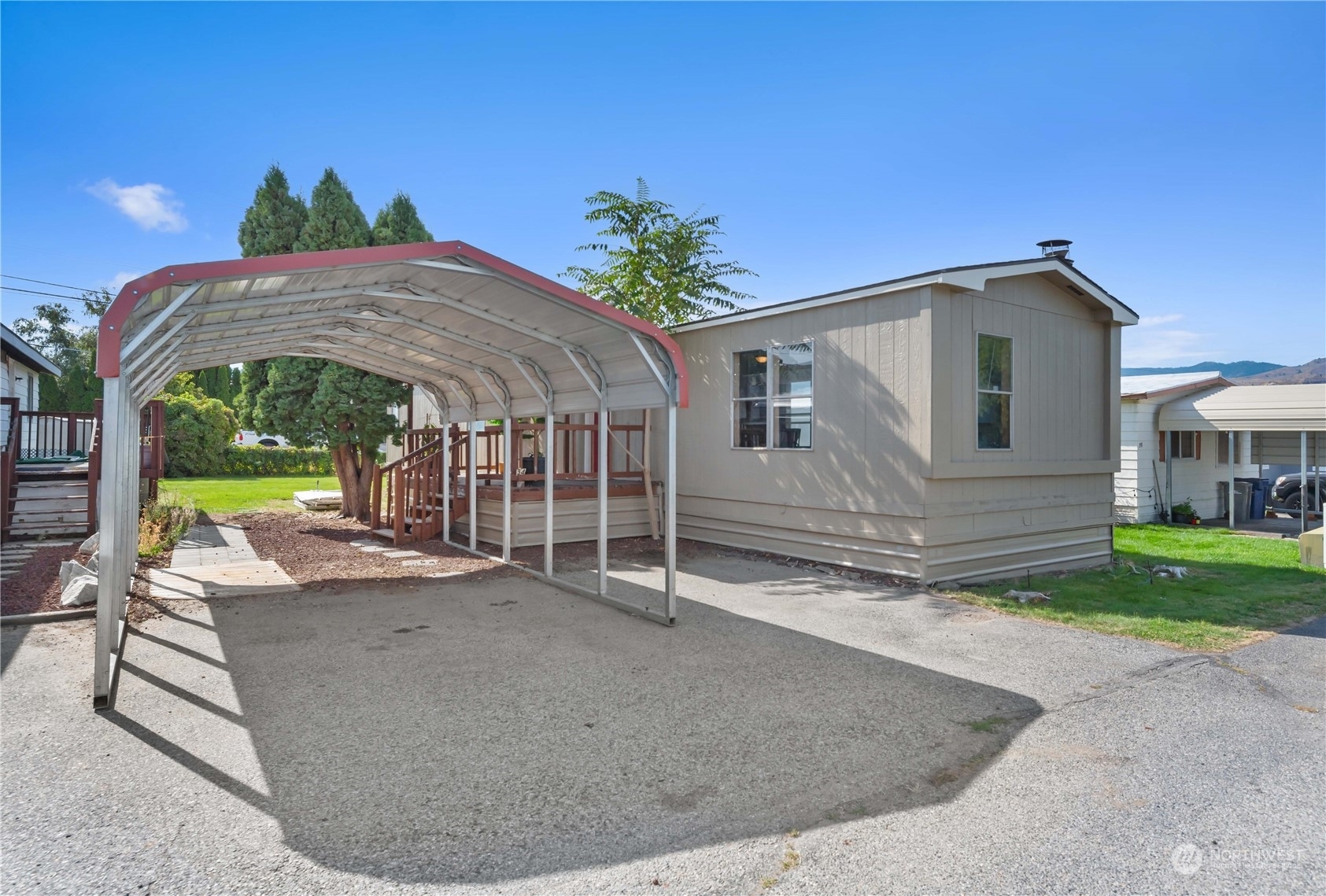 Property Photo:  455 9th Street NE 34  WA 98802 