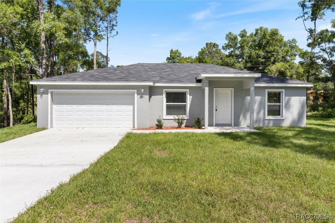 Property Photo:  2841 W Xenox Drive  FL 34433 