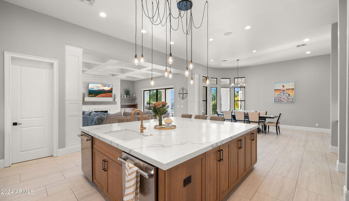 Property Photo: 7462 S McCormick Way AZ 85142