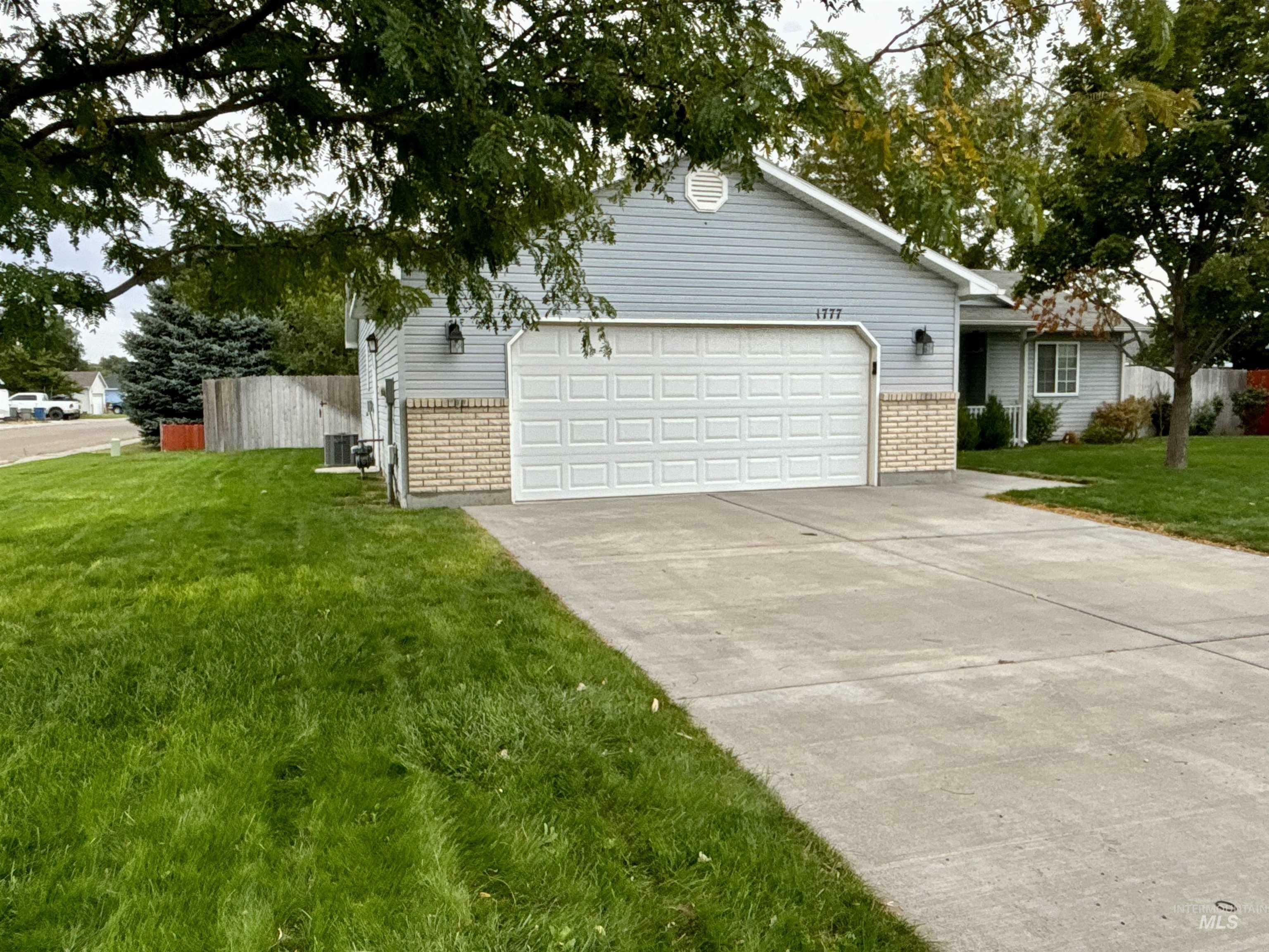 Property Photo: 1777 Harmony Ct. ID 83647