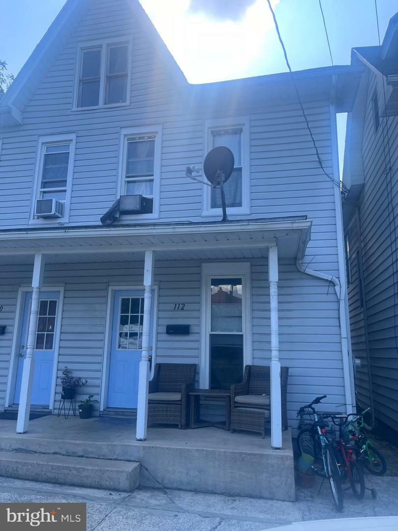 Property Photo:  112 N Prince St.  PA 17257 