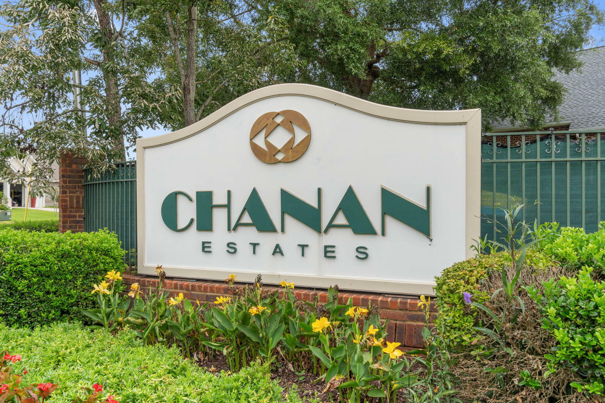 Property Photo: 4670 Chanteuse Parkway FL 32539