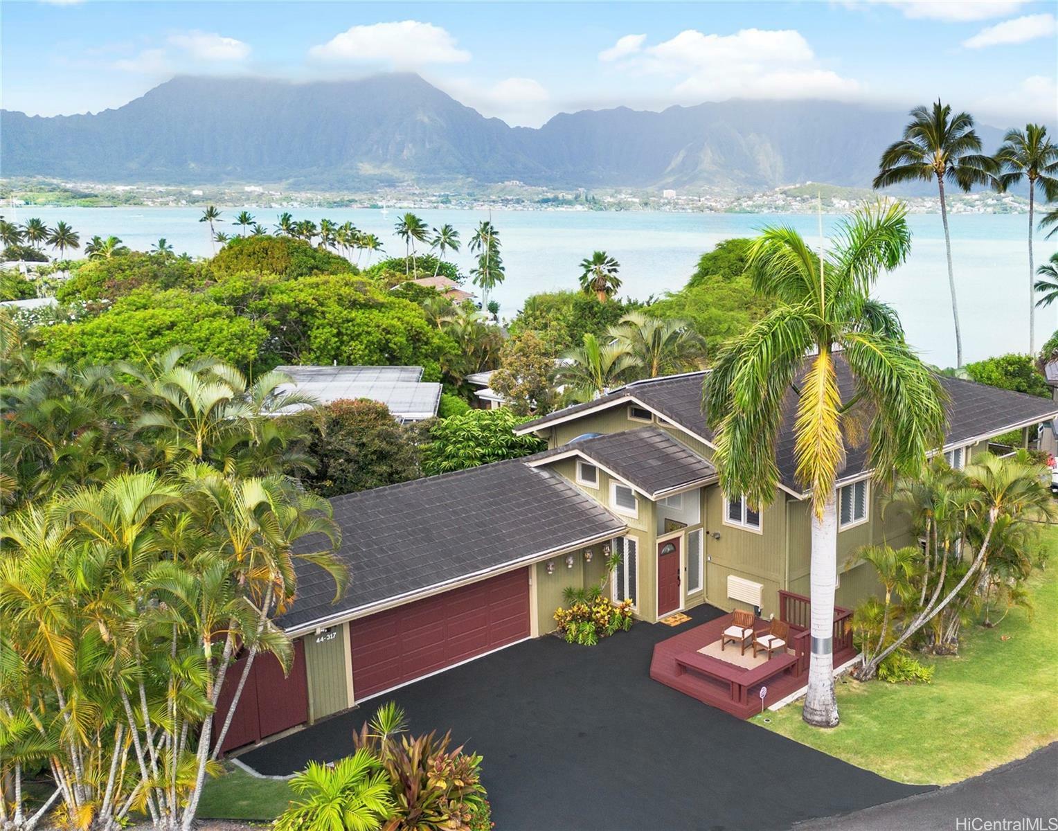 Property Photo:  44-317 Kaneohe Bay Drive 3  HI 96744 