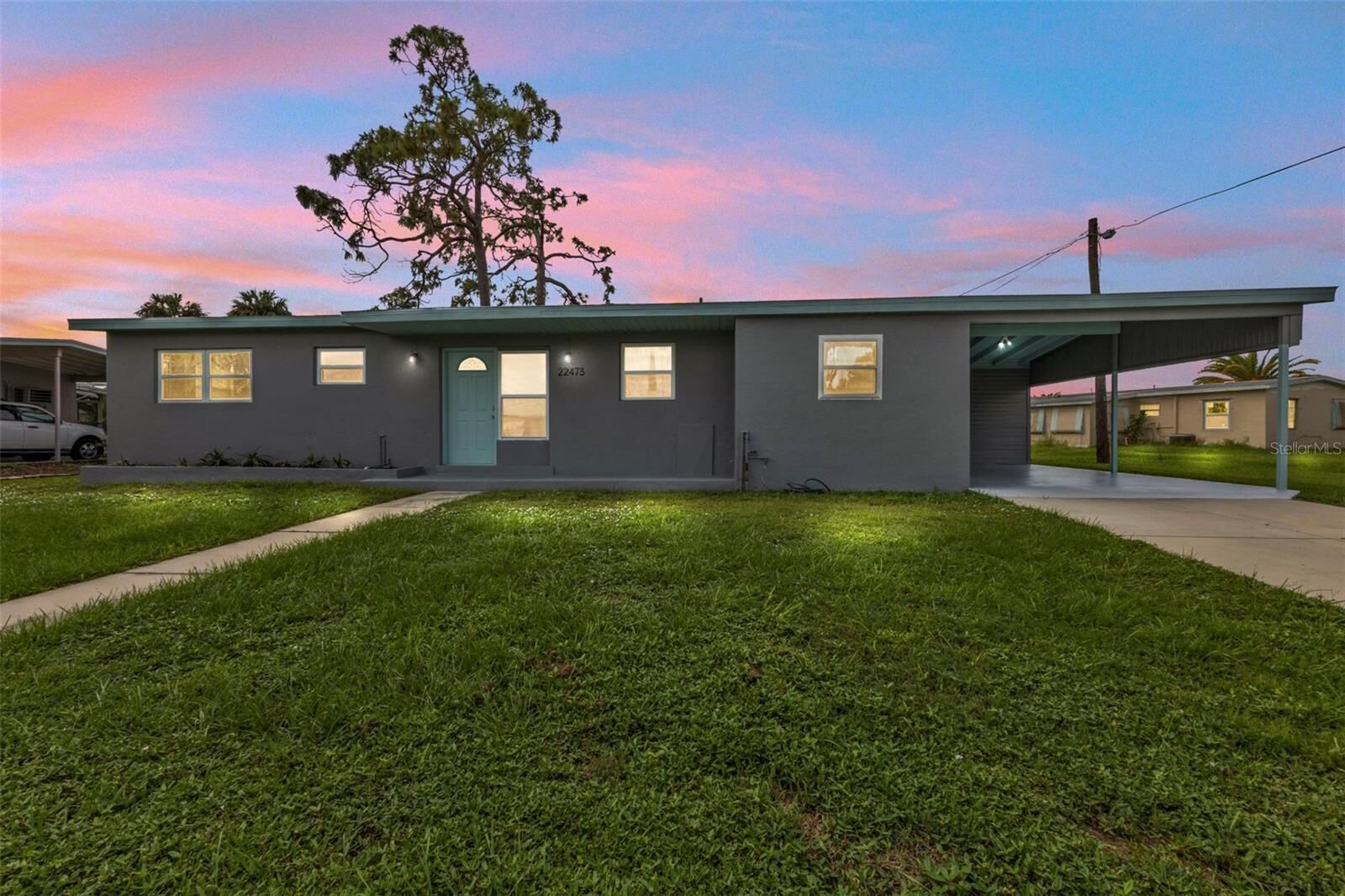 Property Photo:  22473 Hernando Avenue  FL 33952