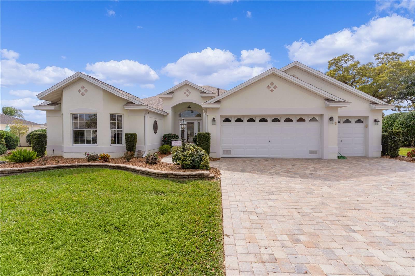 Property Photo:  17725 SE 83rd Lucas Court  FL 32162 