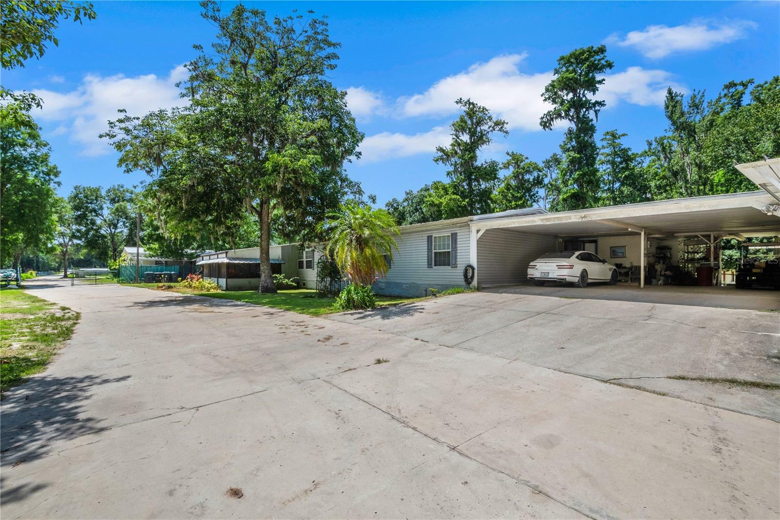 Property Photo:  3538 Oakland Road S  FL 33801 