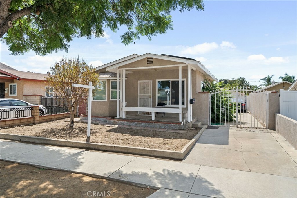 Property Photo: 538 E State Street CA 91761