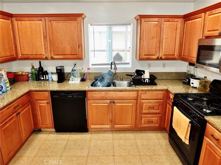 Property Photo: 1712 W 145th Street CA 90247