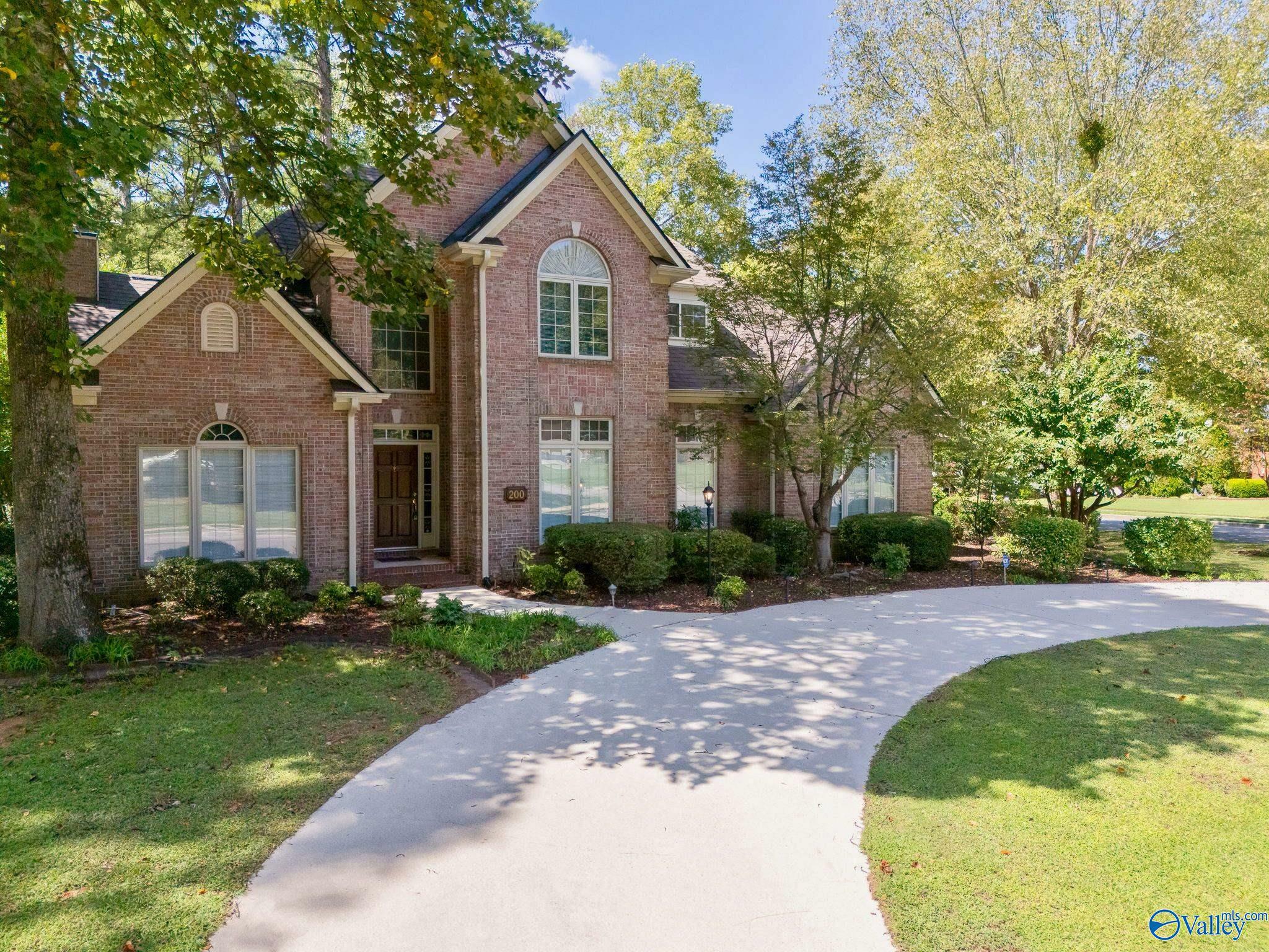 Property Photo:  200 Hidden Valley Way  AL 35758 