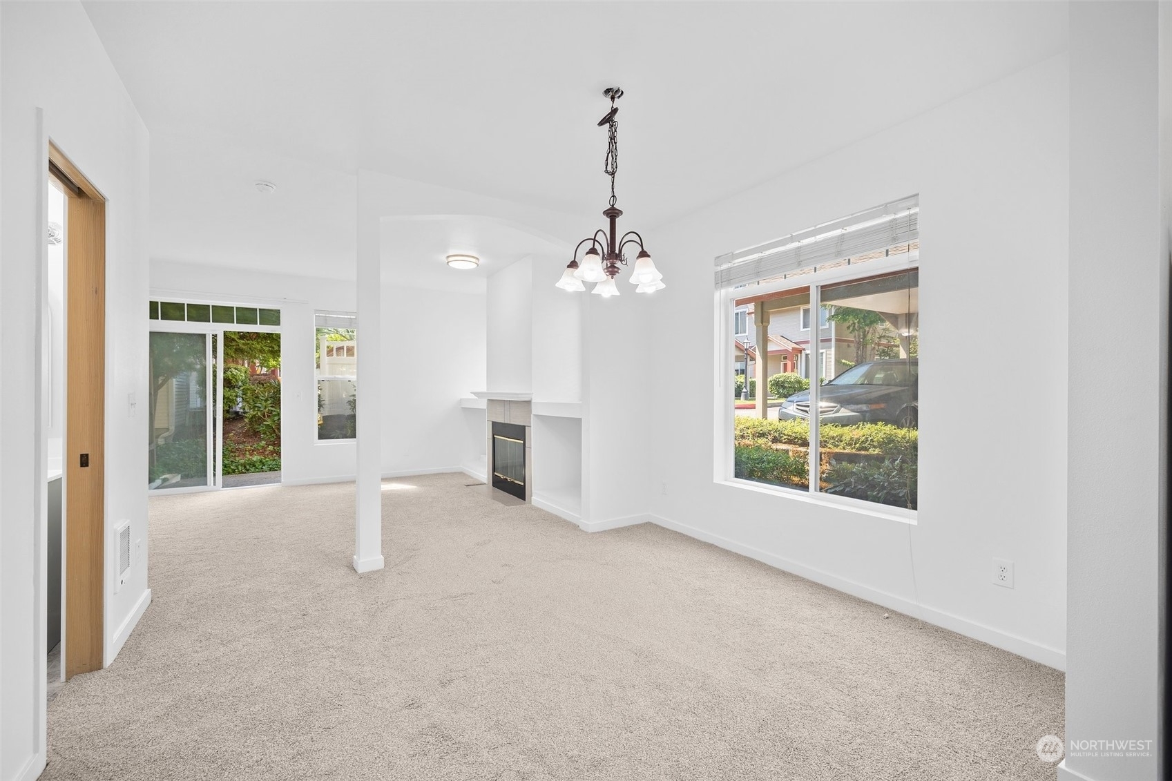 Property Photo: 14820 29th Avenue W D102 WA 98087
