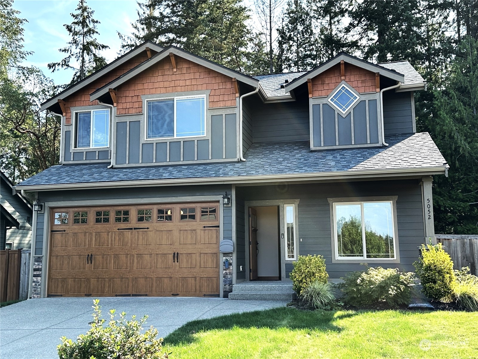 Property Photo:  5052 NW Cannon Circle  WA 98383 