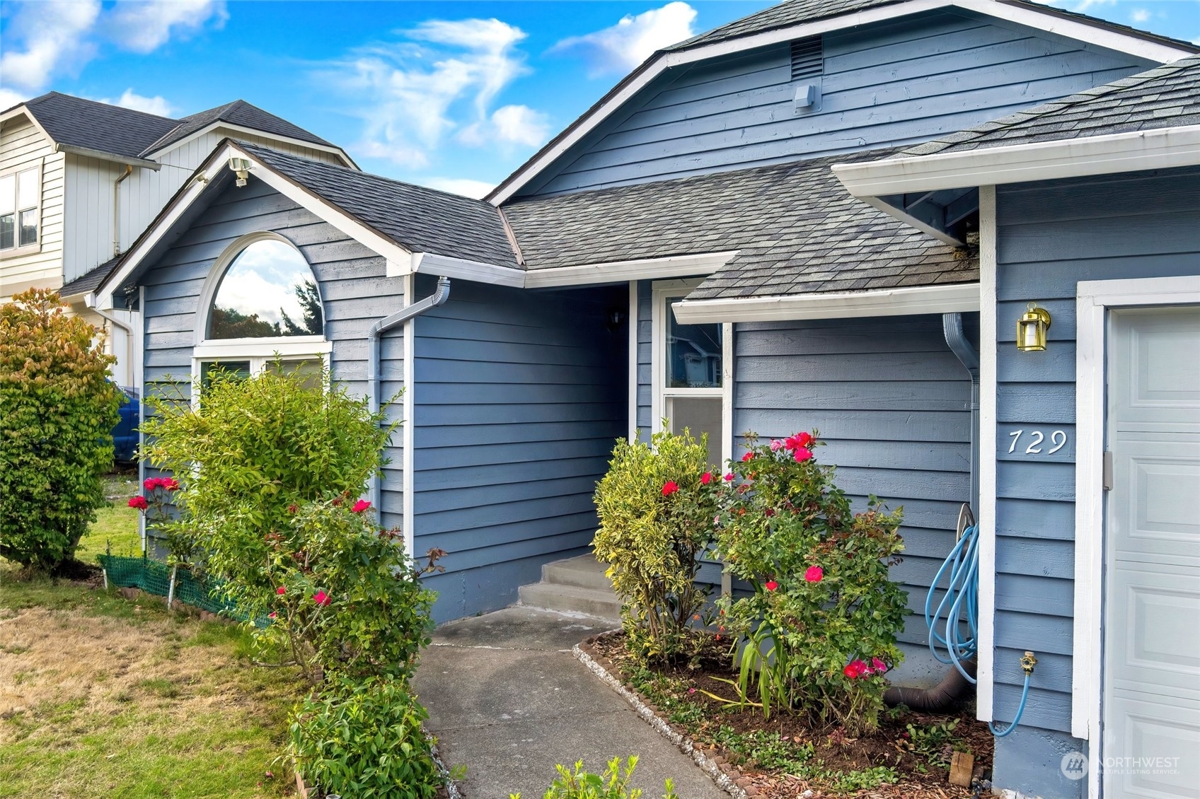 Property Photo:  729 89th Street SW  WA 98204 