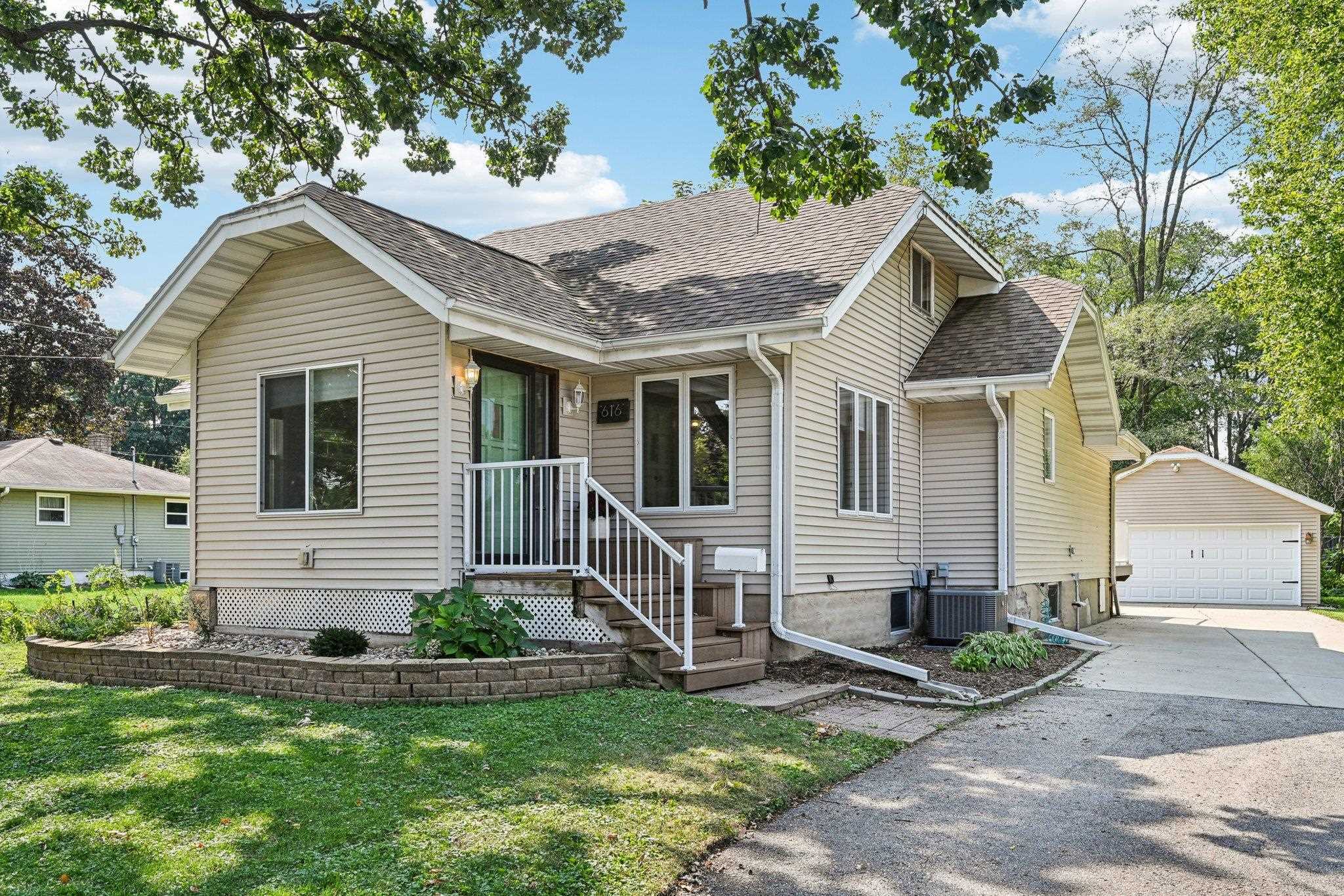 Property Photo:  616 N Page Street  WI 53589 