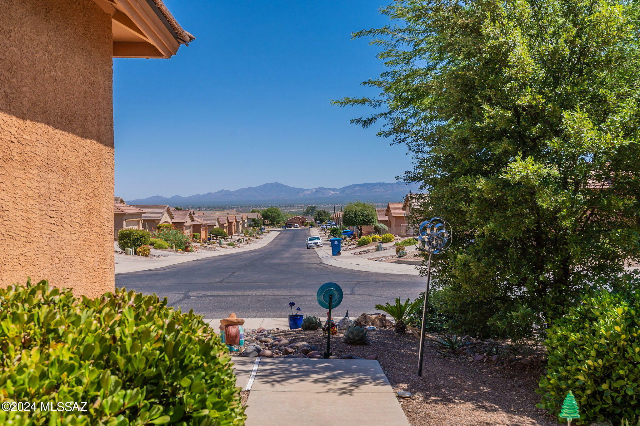 Property Photo:  905 N Delacroix Drive  AZ 85614 