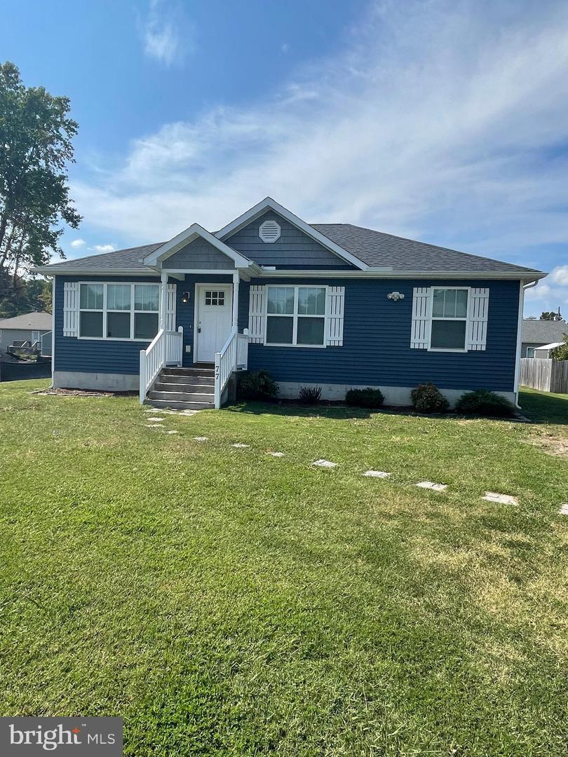 Property Photo: 77 Columbia Road VA 22443