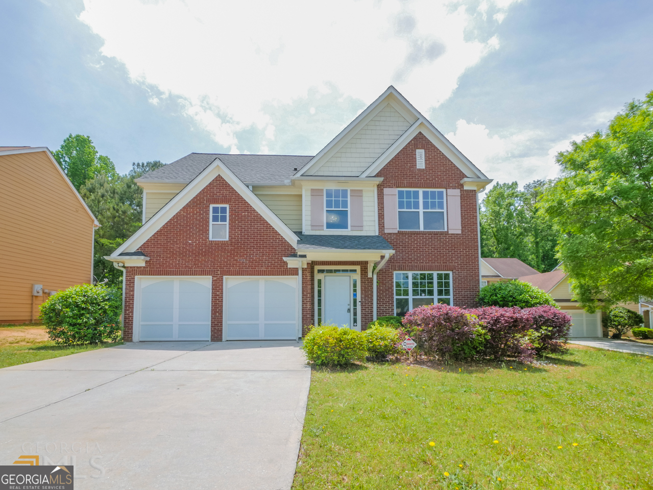 Property Photo:  5668 Wakehurst Drive  GA 30349 