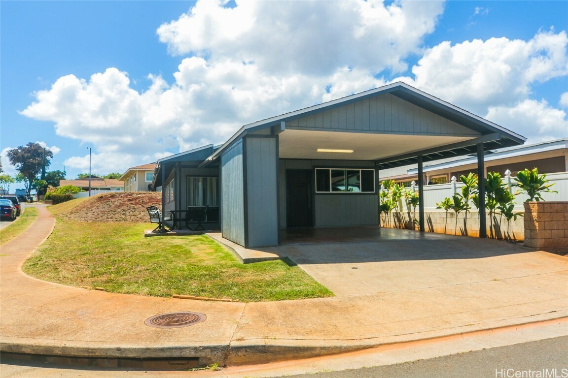 Property Photo: 94-702 Kaila Place HI 96797