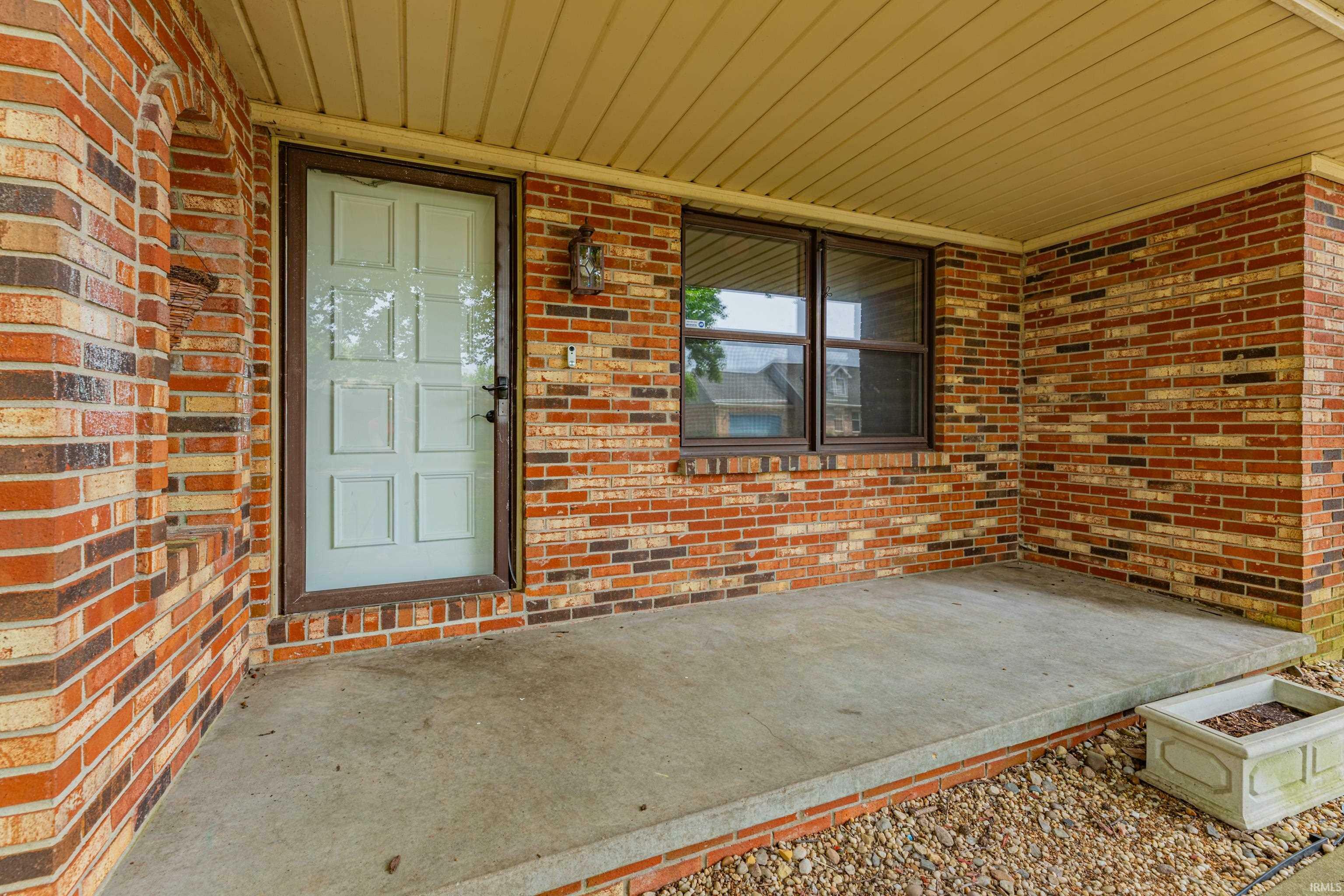 Property Photo:  7525 Ridgeway Avenue  IN 47715 