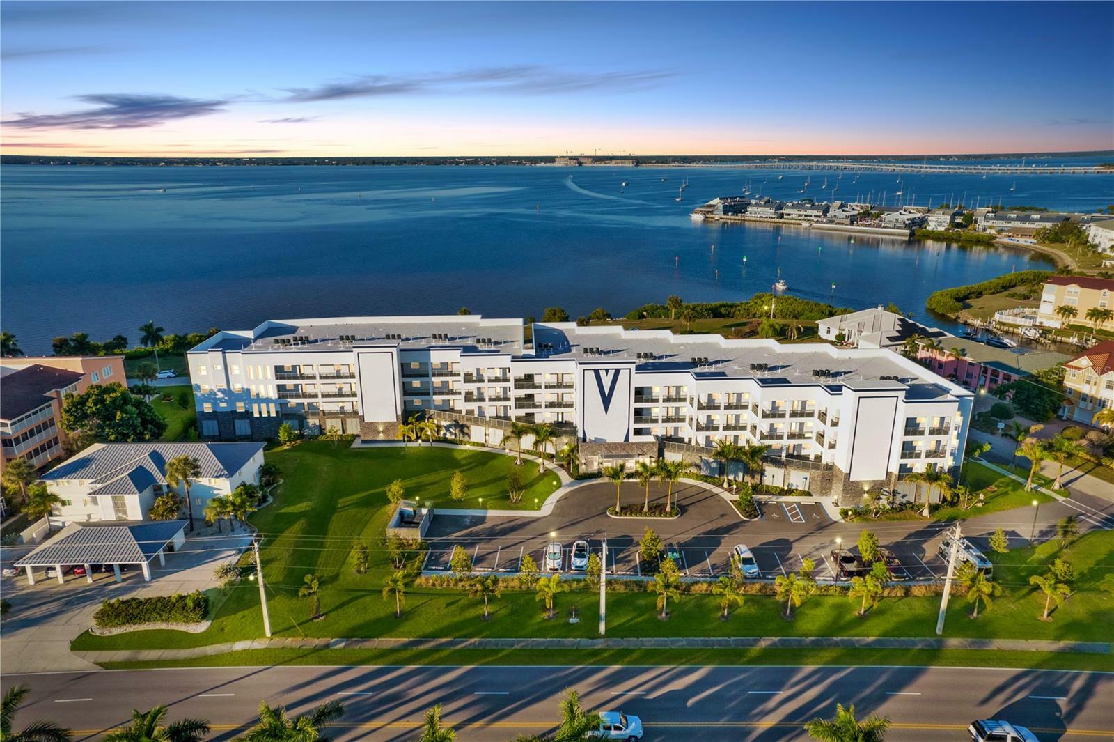 Property Photo: 1425 Park Beach Circle 127 FL 33950