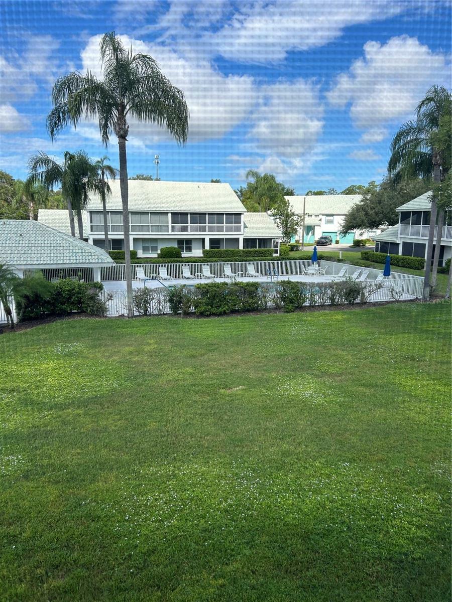 Property Photo:  6629 Pineview Terrace 5-201  FL 34203 