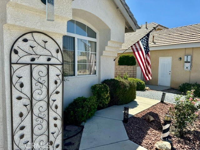 Property Photo:  19613 Ironside Drive  CA 92308 